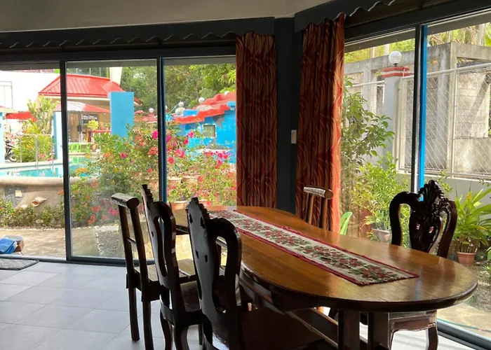 Heaven\'S Gate Resort